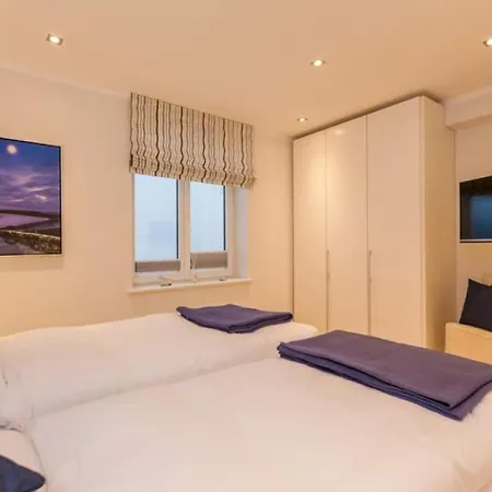 Feskerhues, Pinta Apartmán