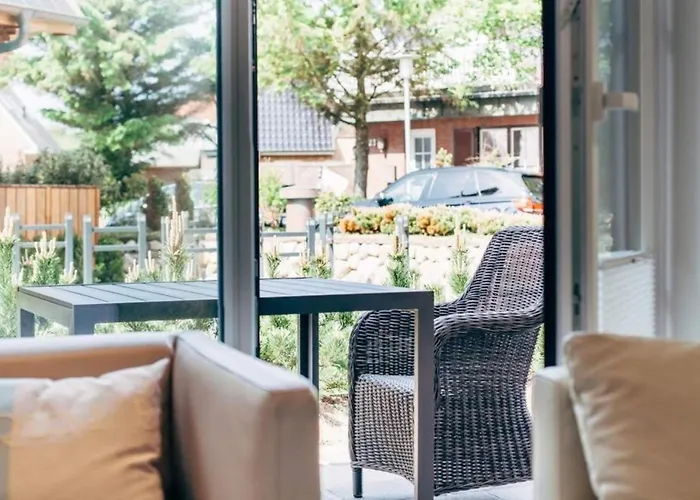 Feskerhues, Pinta * Westerland